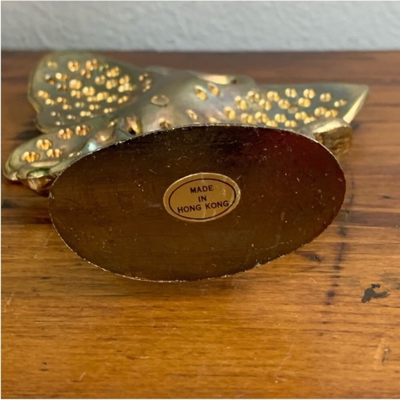 Vintage | Brass Butterfly On Branch Earrings Hanger - Picture 6 of 13